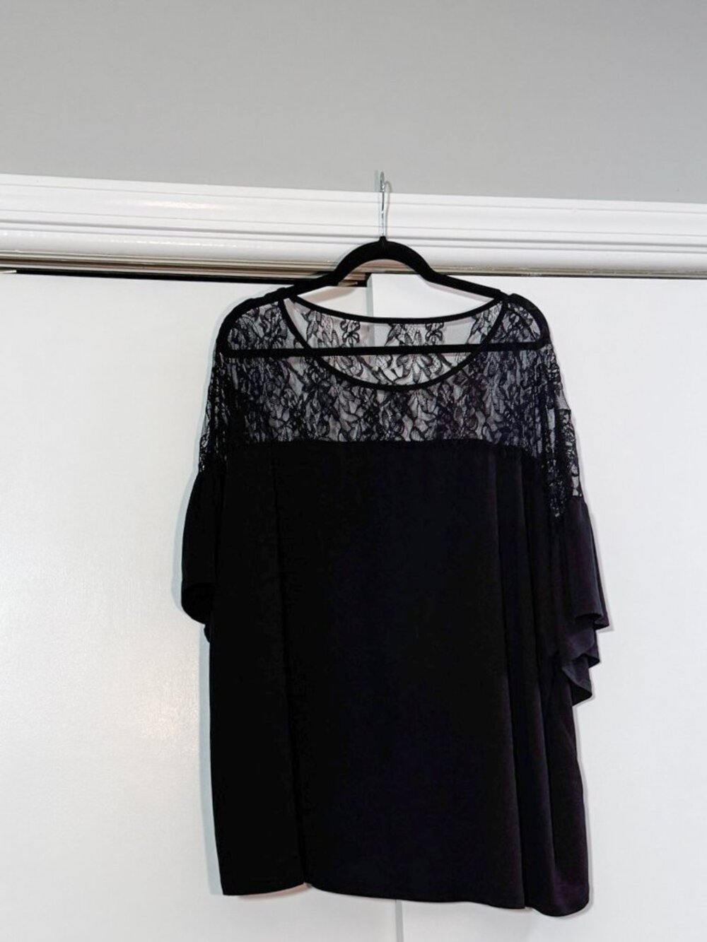 Shein Emery Rose 5xl shirt with lace top